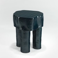 <a href="https://www.galeriegosserez.com/artistes/salomon-celine.html">Céline Salomon</a> - Owen - 3 legs stool